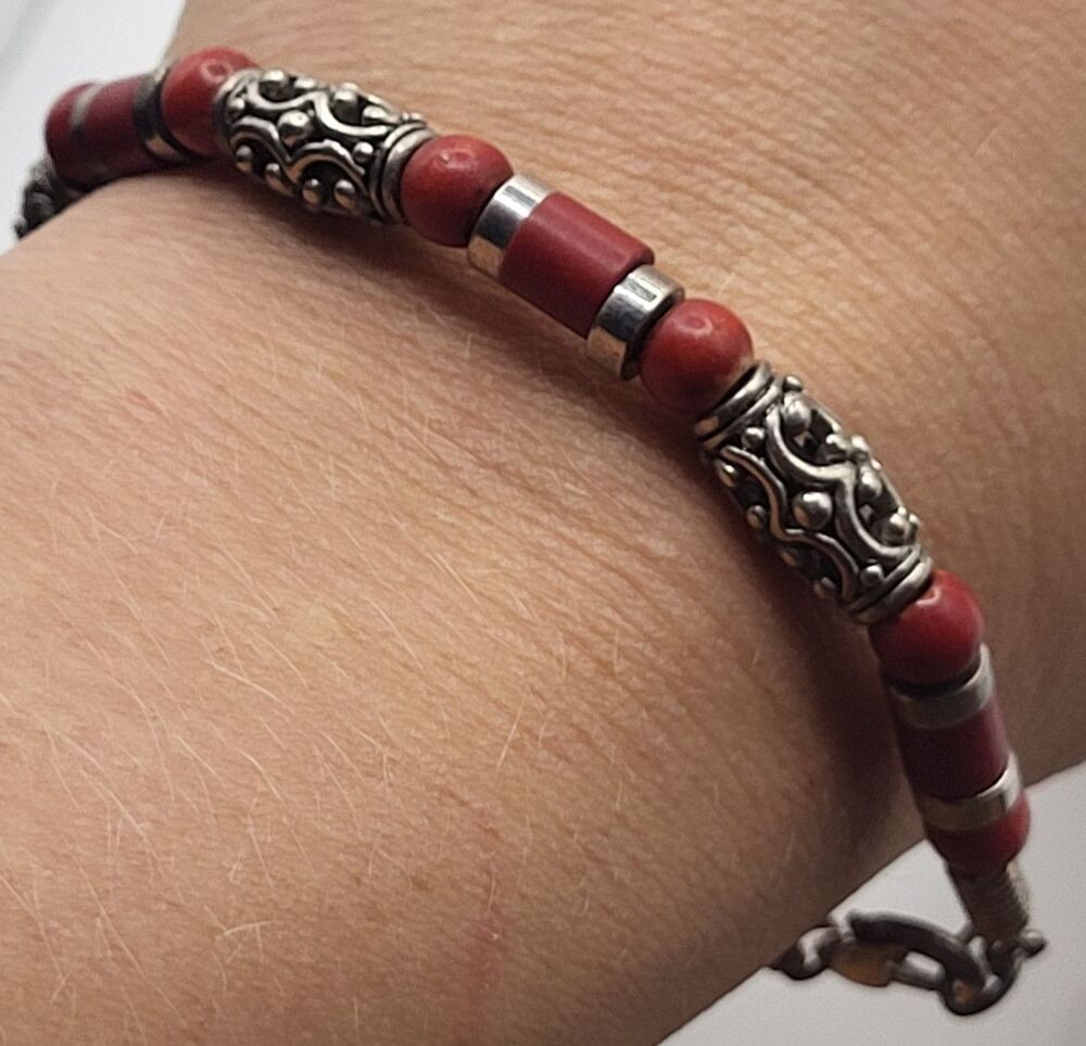 Heavy Dyed Wood Silver FIligree Bracelet 9in